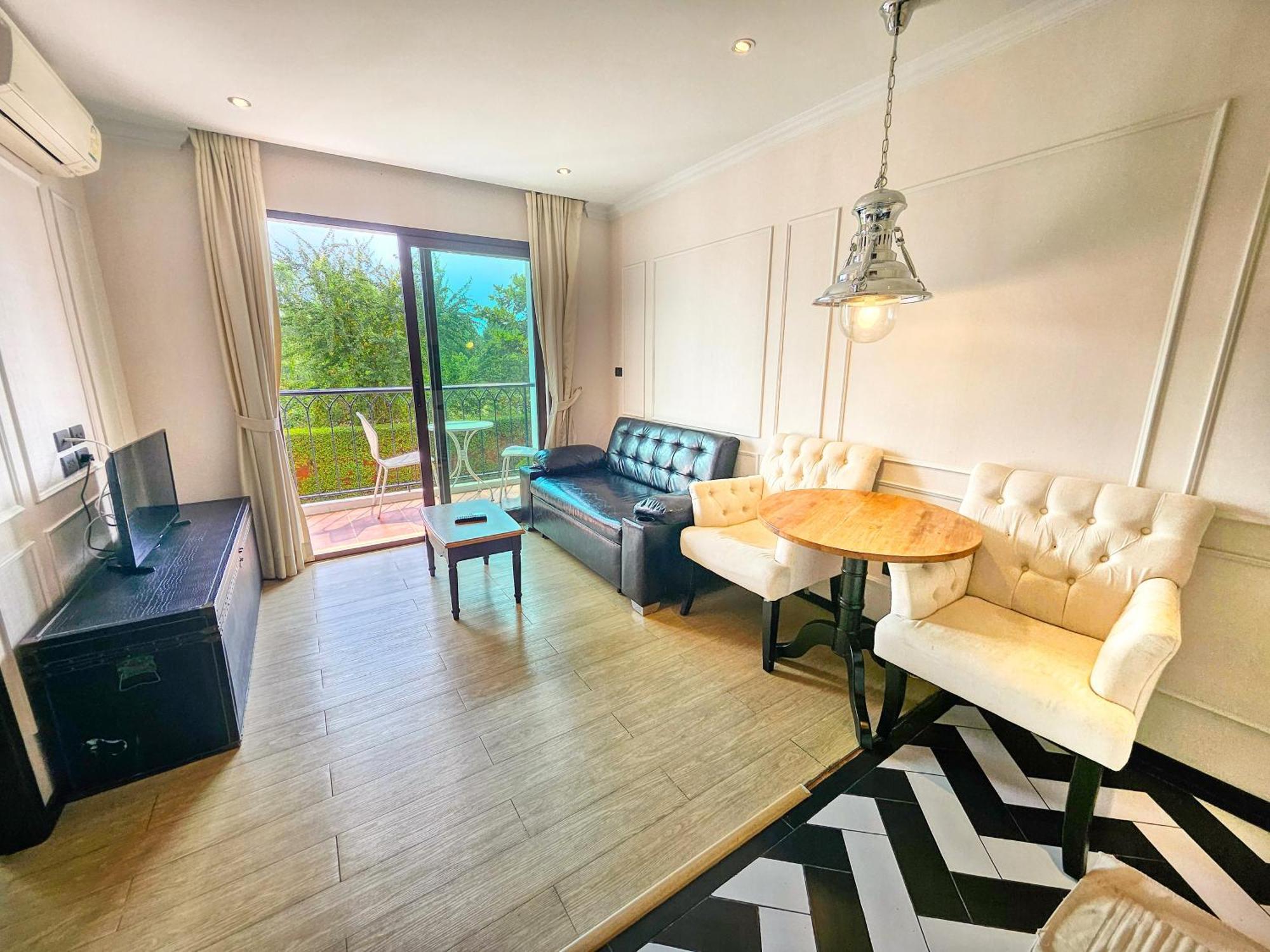 Venetian Residence Jomtien Beach Extérieur photo