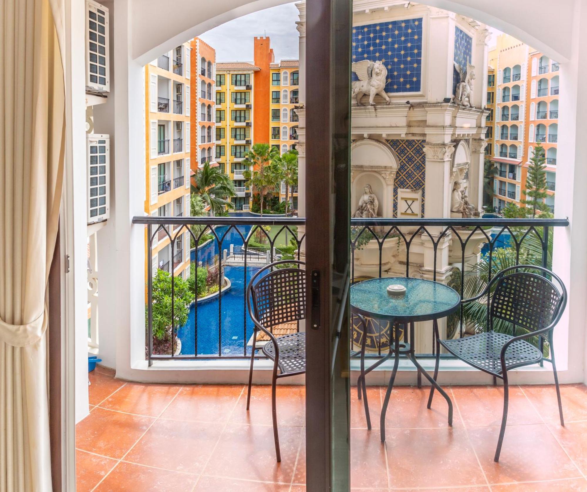 Venetian Residence Jomtien Beach Extérieur photo